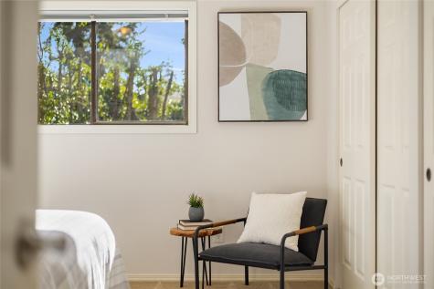 5344 Ruby Place NE Bainbridge Island WA 98110