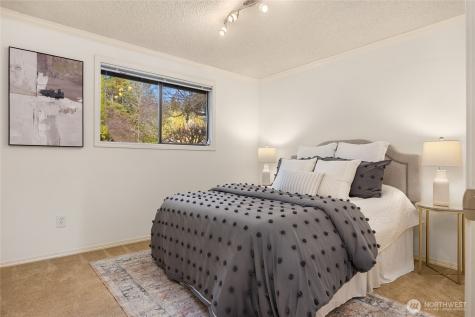 5344 Ruby Place NE Bainbridge Island WA 98110