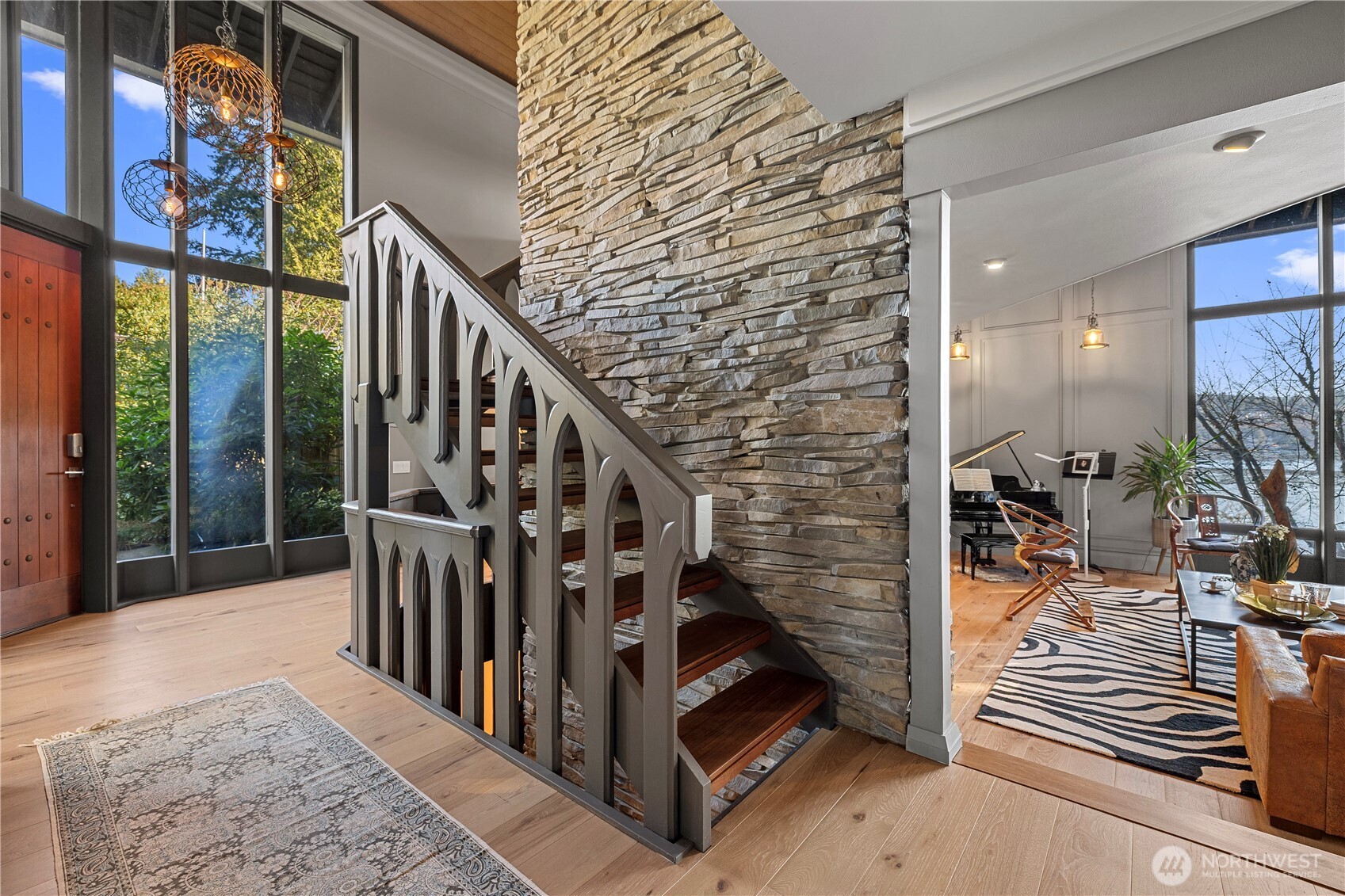5425 96th Avenue SE Mercer Island WA 98040