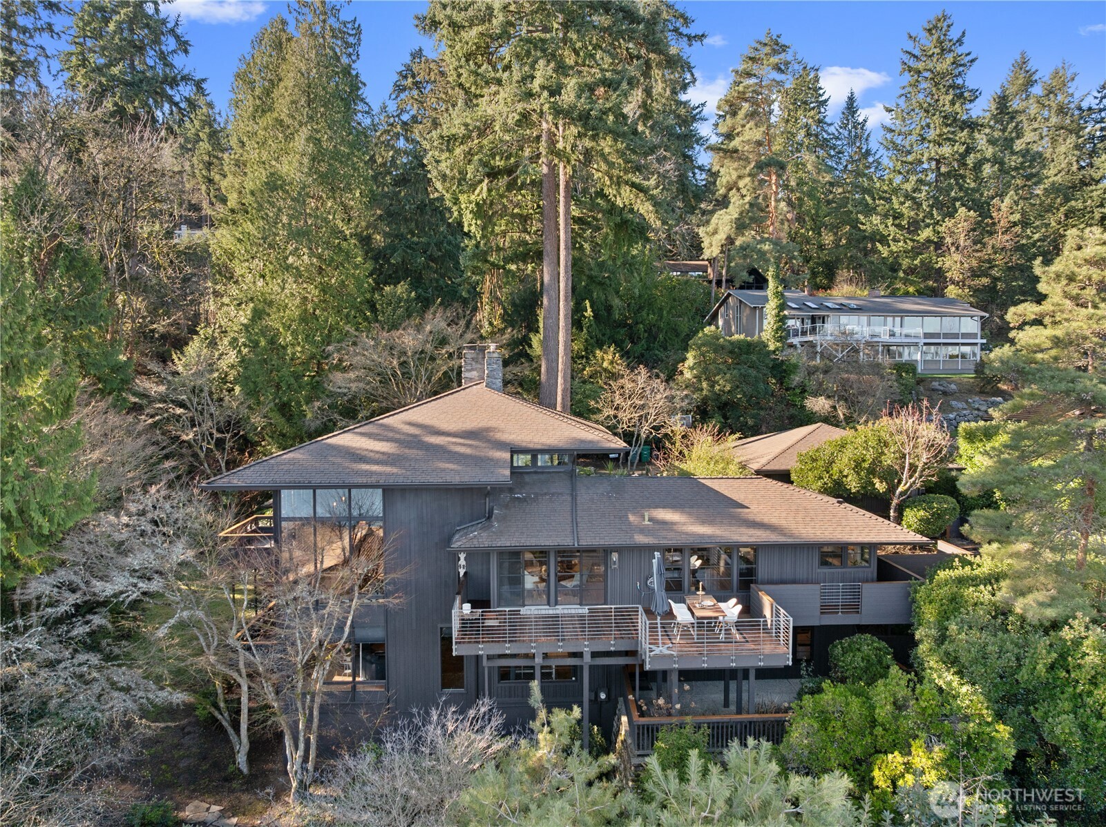 5425 96th Avenue SE Mercer Island WA 98040