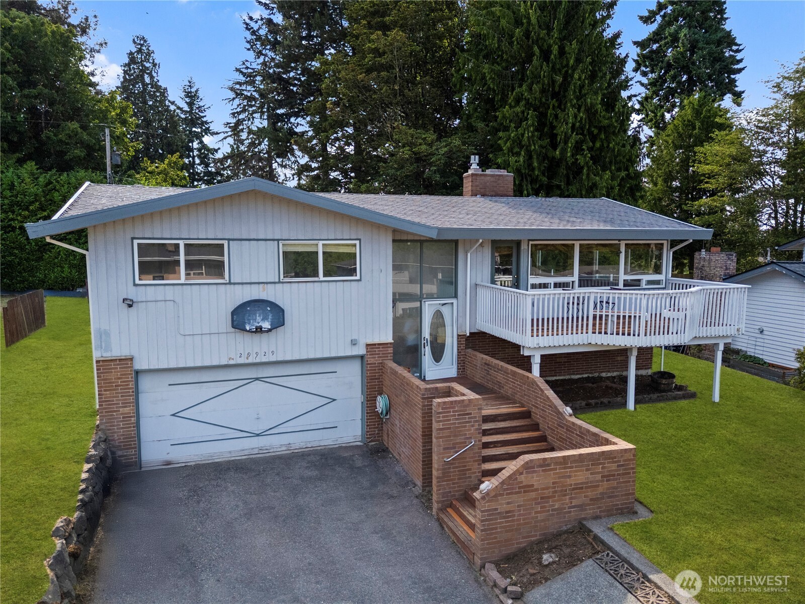 29929 4th Avenue SW Federal Way WA 98023