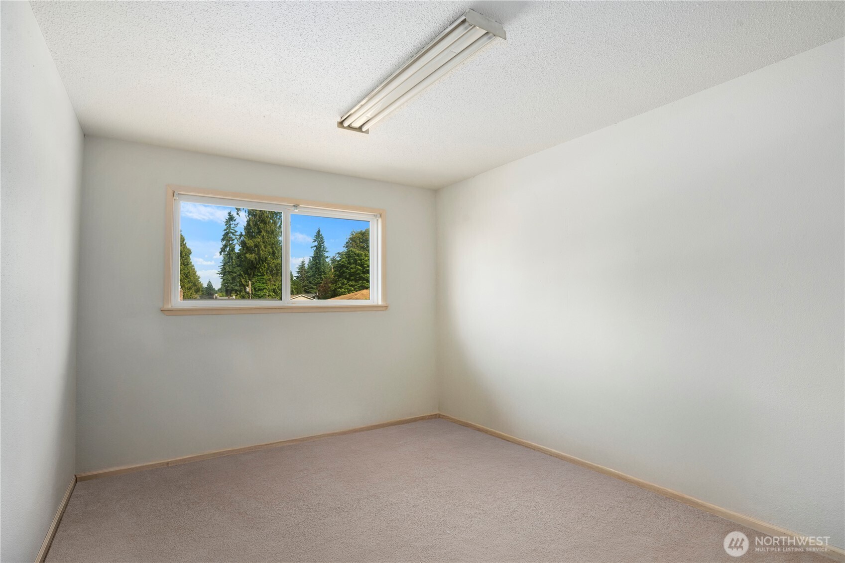 29929 4th Avenue SW Federal Way WA 98023