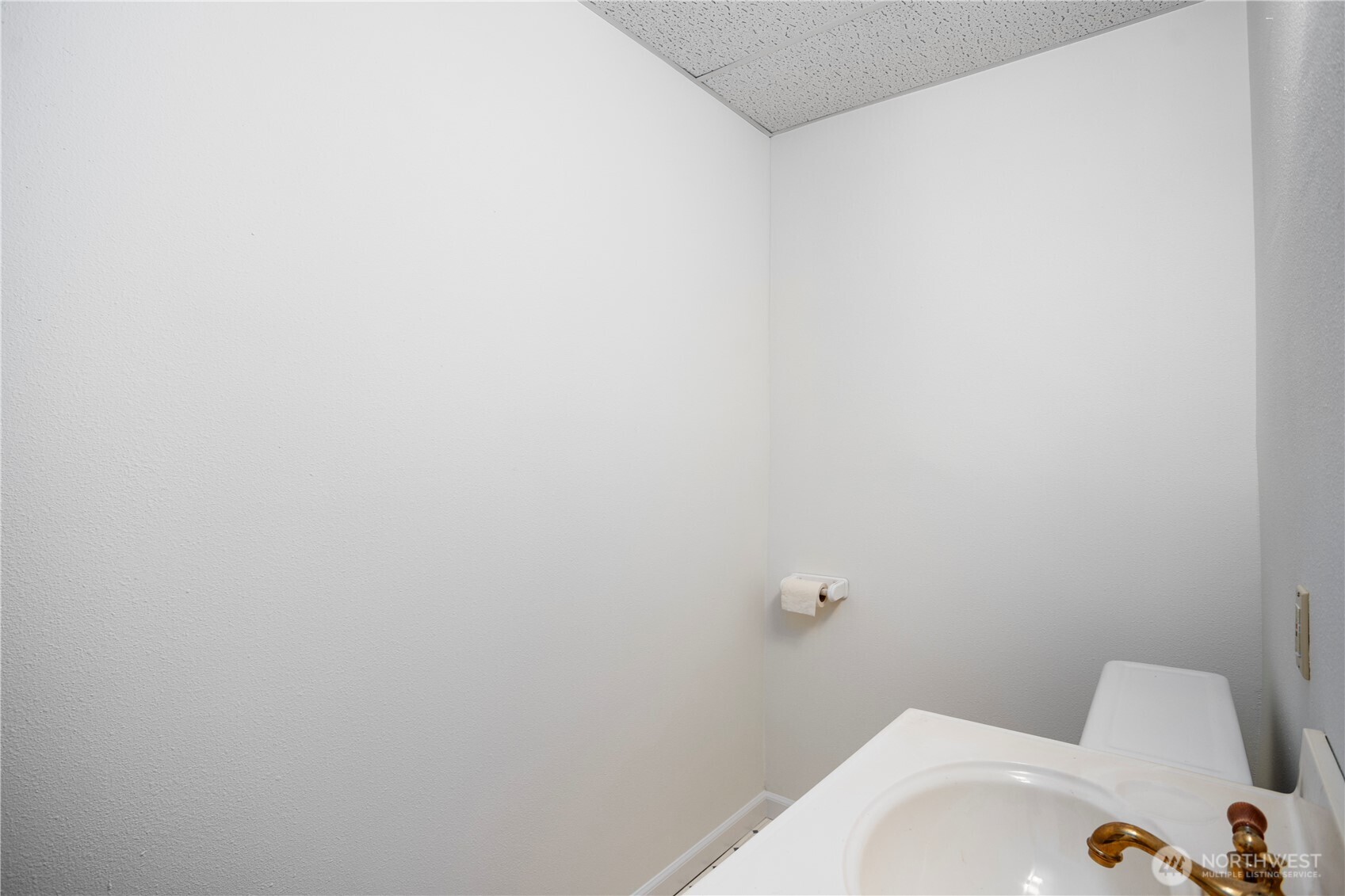 29929 4th Avenue SW Federal Way WA 98023