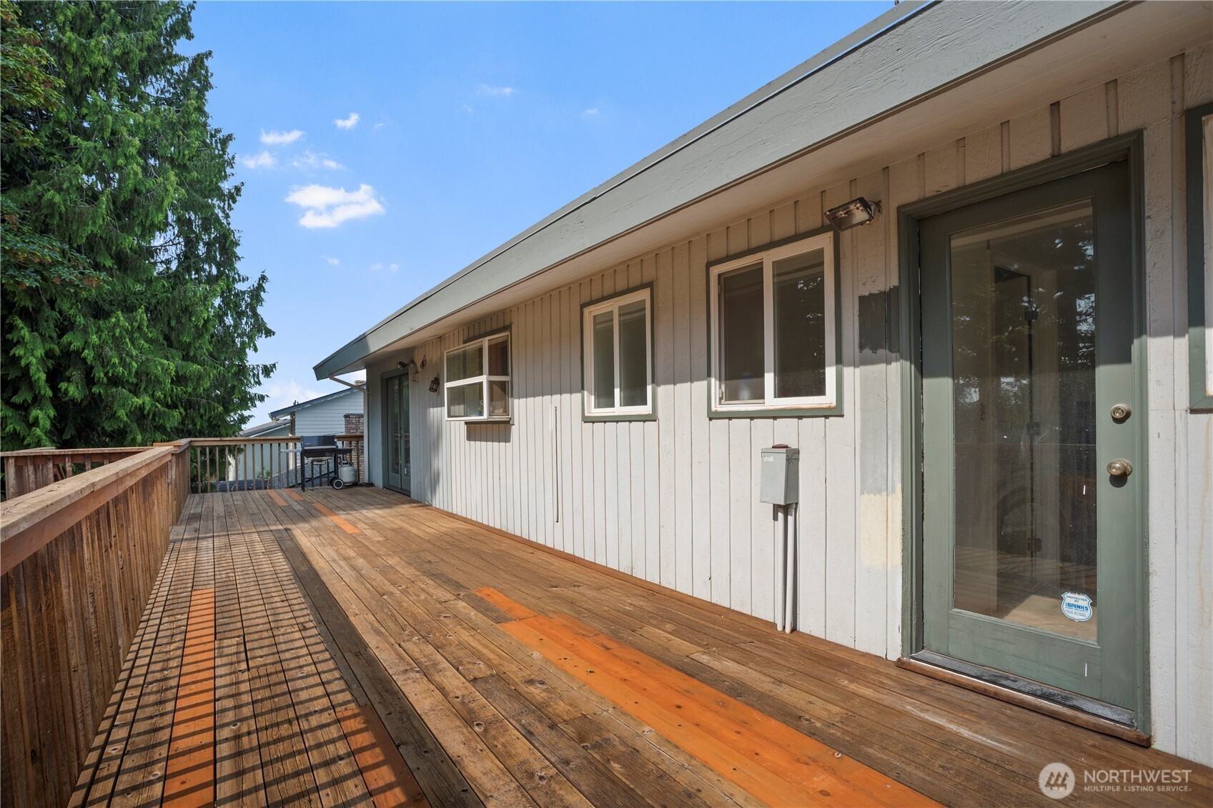 29929 4th Avenue SW Federal Way WA 98023