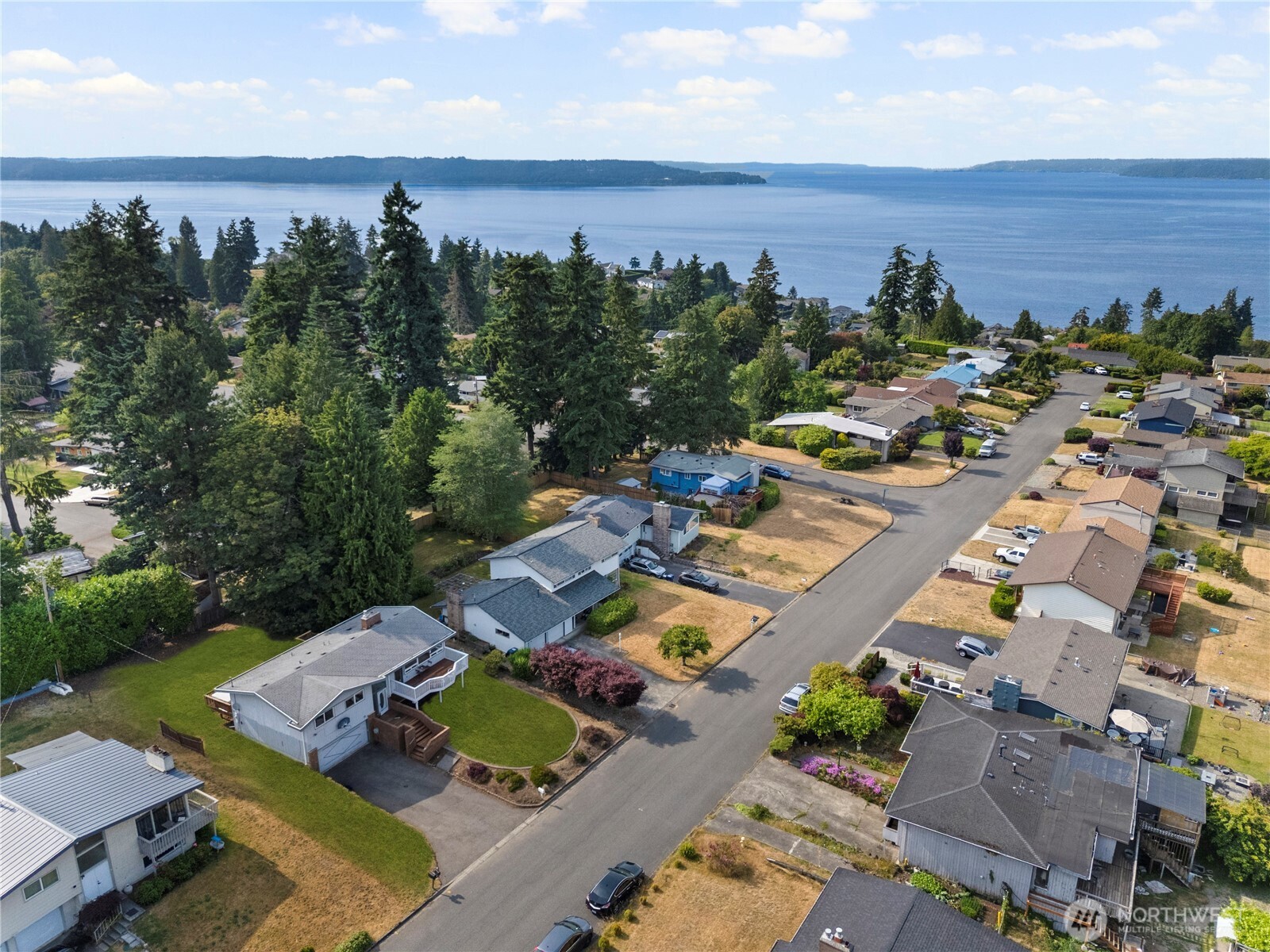 29929 4th Avenue SW Federal Way WA 98023