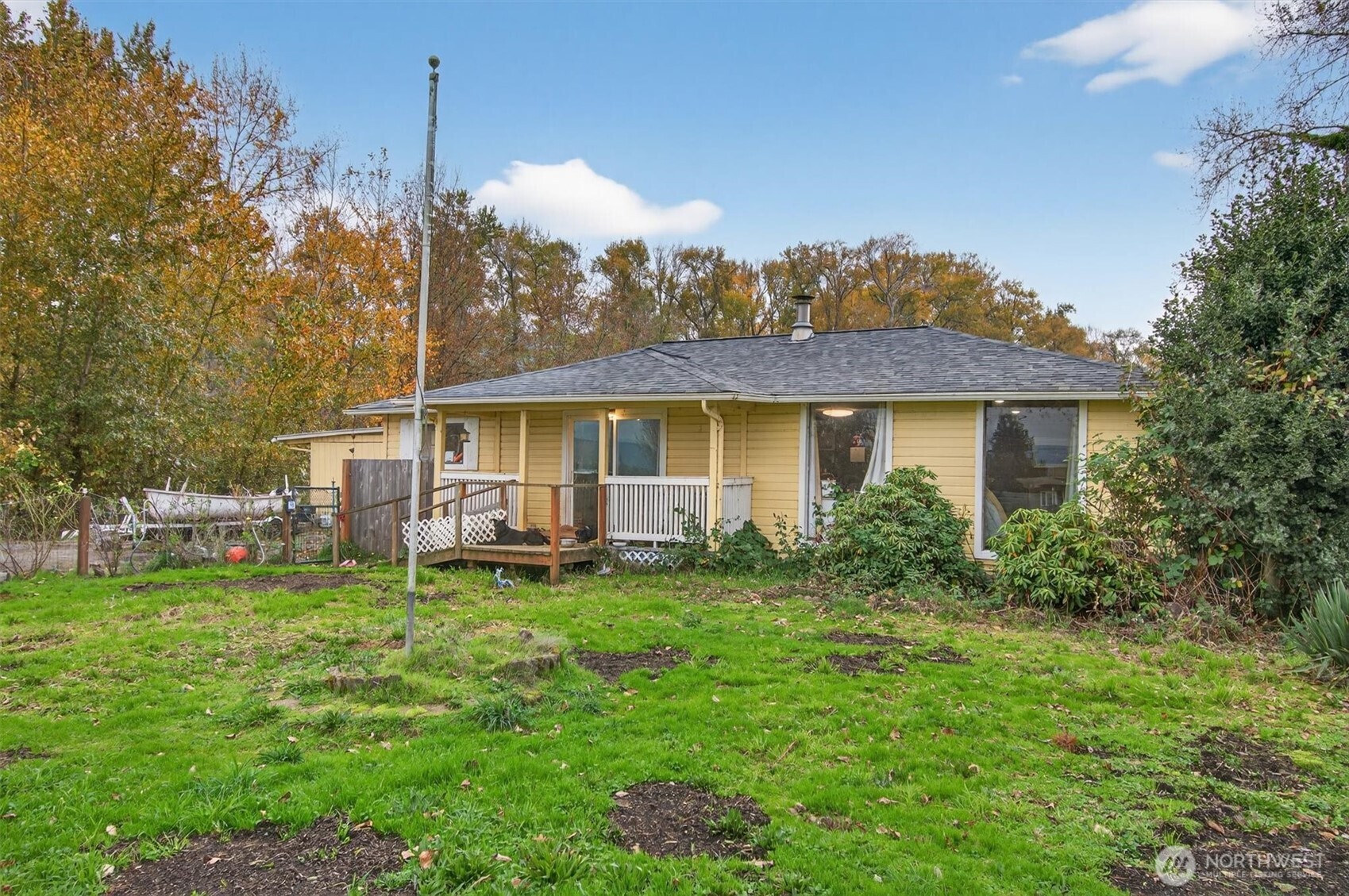 340 E Sunny Sands Road Cathlamet WA 98612