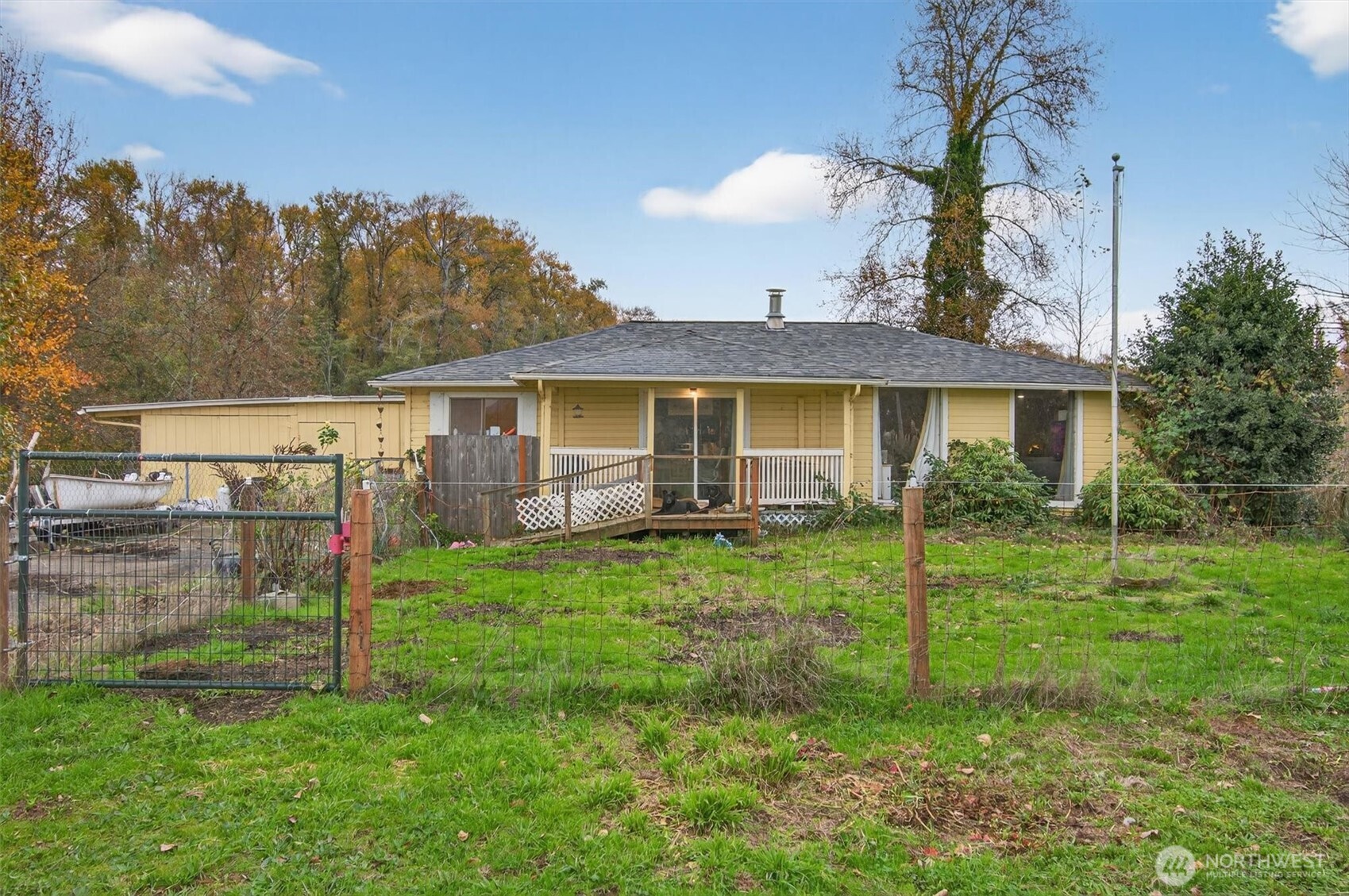 340 E Sunny Sands Road Cathlamet WA 98612