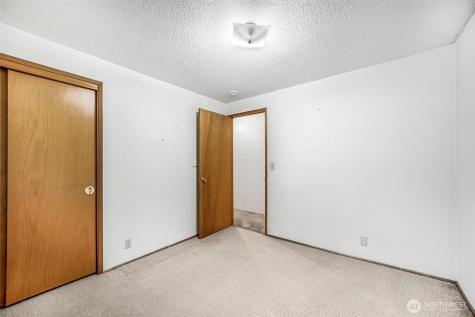 11704 92nd Avenue E Puyallup WA 98373