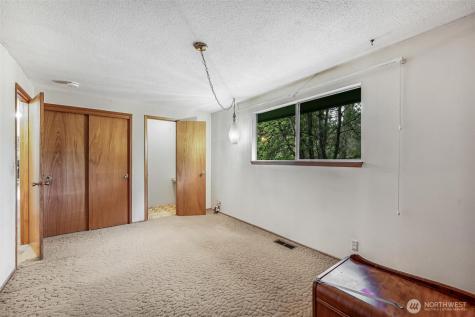 11704 92nd Avenue E Puyallup WA 98373
