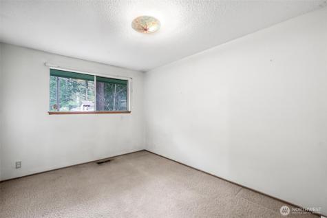 11704 92nd Avenue E Puyallup WA 98373