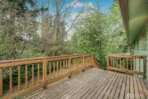 11704 92nd Avenue E Puyallup WA 98373