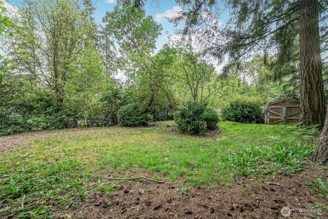 11704 92nd Avenue E Puyallup WA 98373
