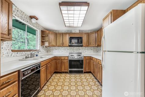 11704 92nd Avenue E Puyallup WA 98373