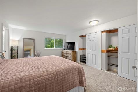 816 151st Place SW Lynnwood WA 98087
