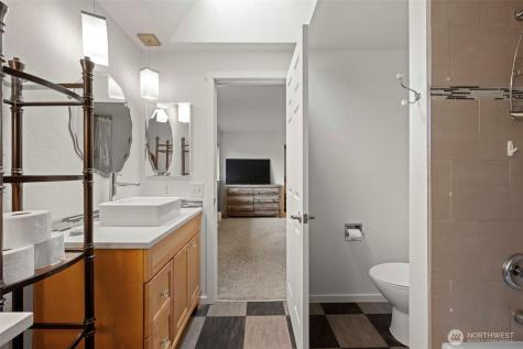 816 151st Place SW Lynnwood WA 98087