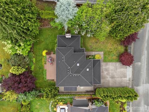 816 151st Place SW Lynnwood WA 98087