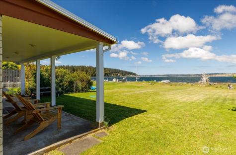 301 Snakelum Point Road Coupeville WA 98239