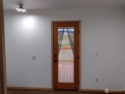 6 Tanager Lane Republic WA 99166