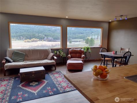 6 Tanager Lane Republic WA 99166