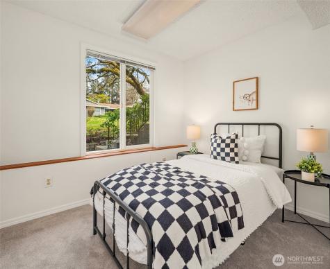 12817 SE 186th Place Renton WA 98058