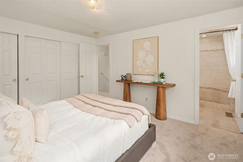 12817 SE 186th Place Renton WA 98058