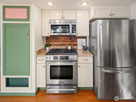 12817 SE 186th Place Renton WA 98058