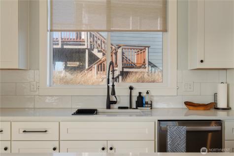 1288 Cohasset Crest Westport WA 98595