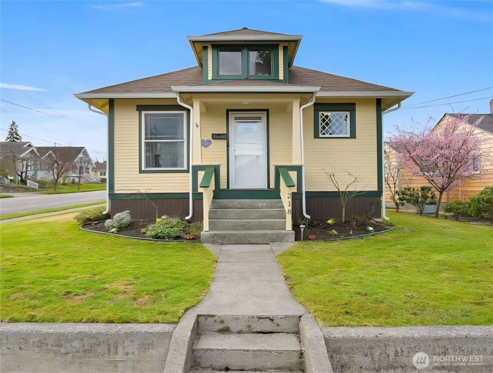 218 Evergreen Street Mount Vernon WA 98273