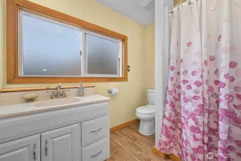218 Evergreen Street Mount Vernon WA 98273