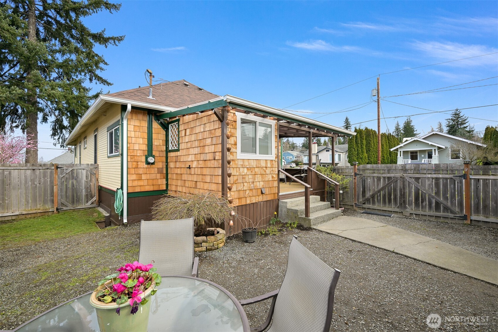 218 Evergreen Street Mount Vernon WA 98273
