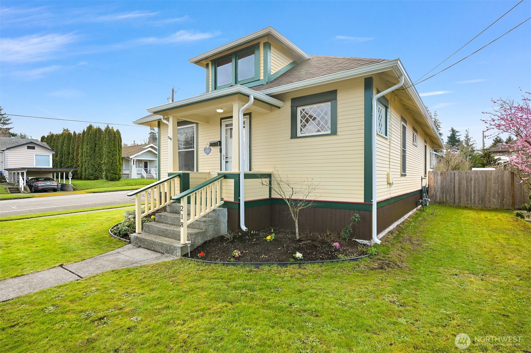 218 Evergreen Street Mount Vernon WA 98273