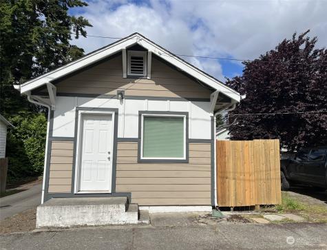 711 Roosevelt Bremerton WA 98337