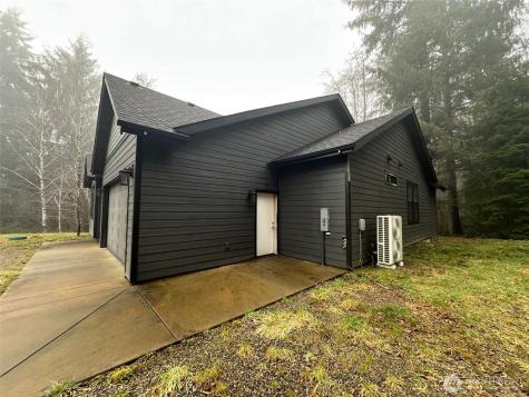 559 Upper Naselle Road Naselle WA 98638