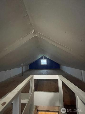 903 Howard Street Raymond WA 98577