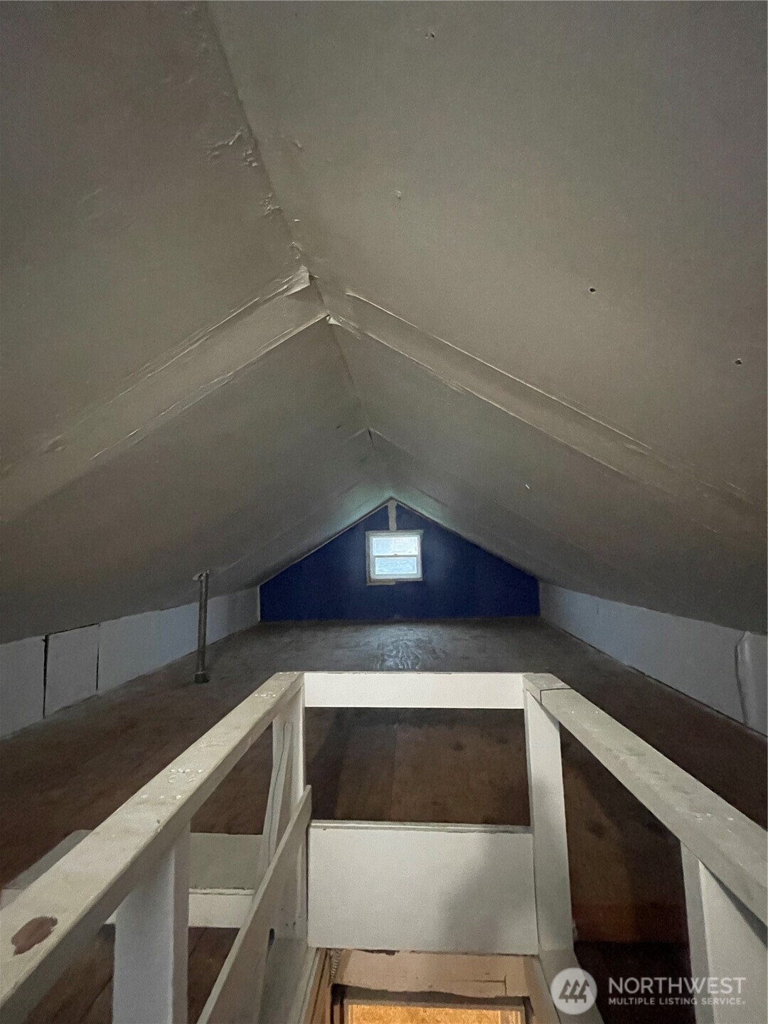 903 Howard Street Raymond WA 98577