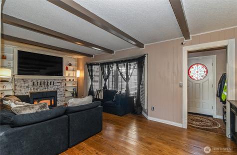 6611 78th Place NE Marysville WA 98270