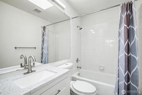 3112 Wells Avenue S Renton WA 98055