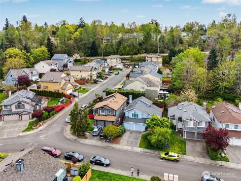 3112 Wells Avenue S Renton WA 98055