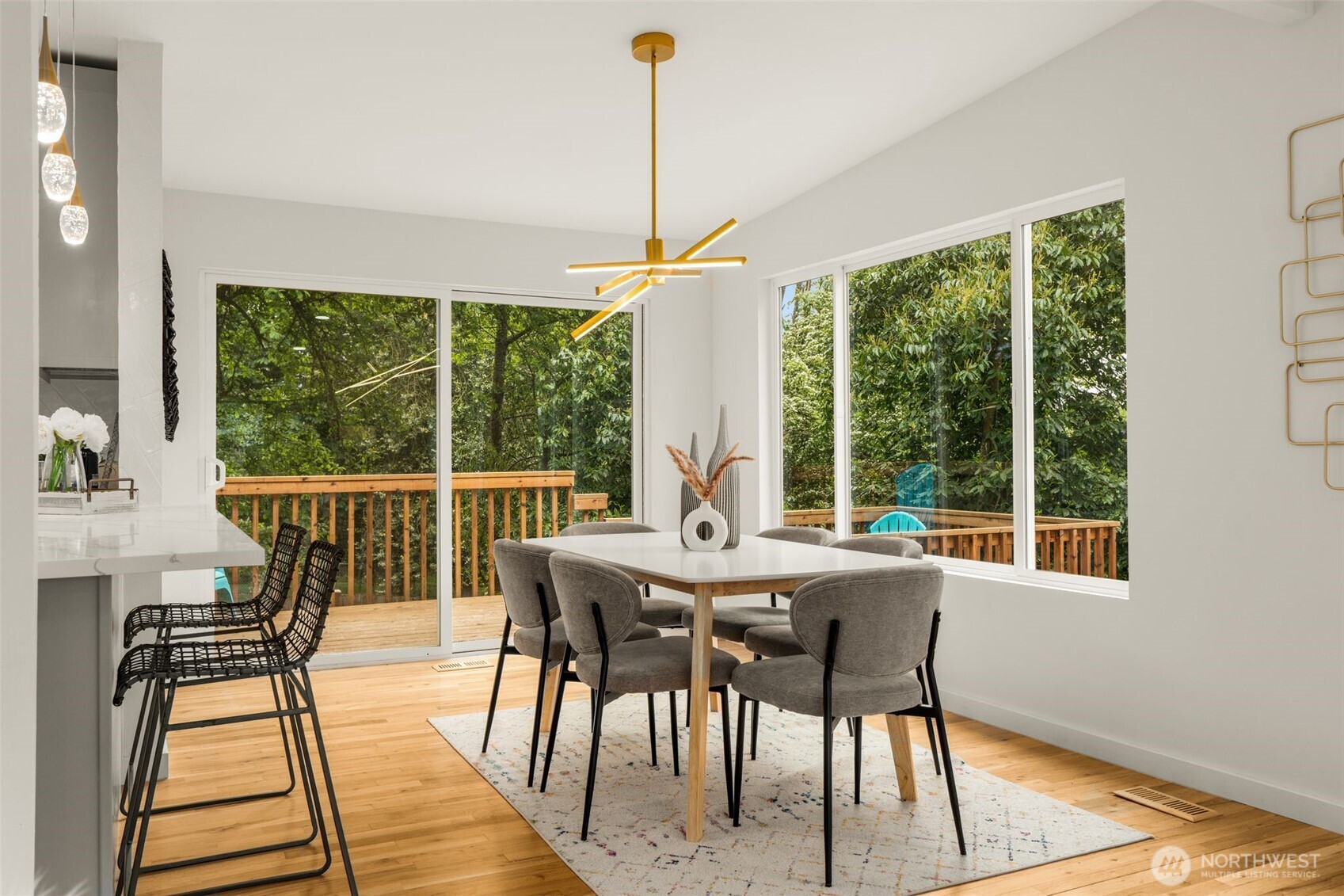 12569 37th Avenue NE Seattle WA 98125