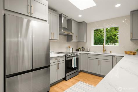 12569 37th Avenue NE Seattle WA 98125