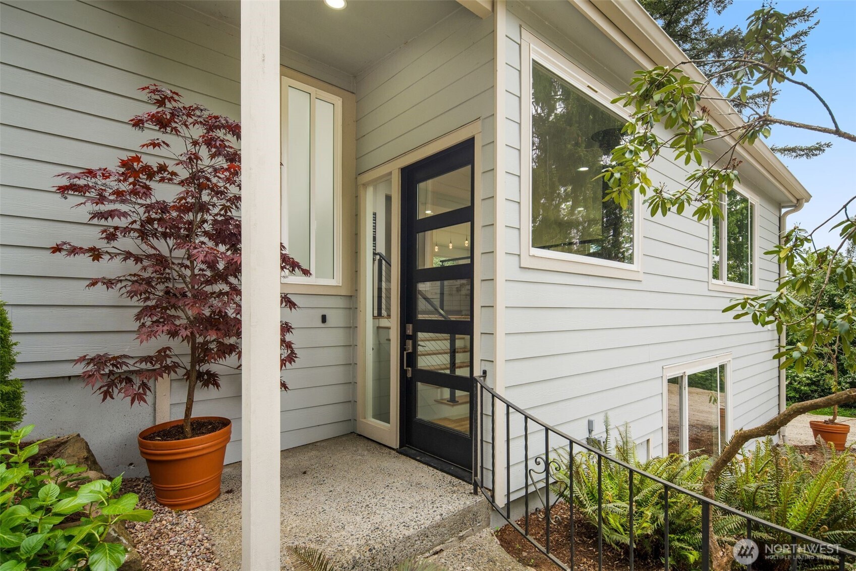 12569 37th Avenue NE Seattle WA 98125