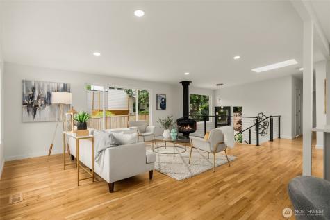 12569 37th Avenue NE Seattle WA 98125