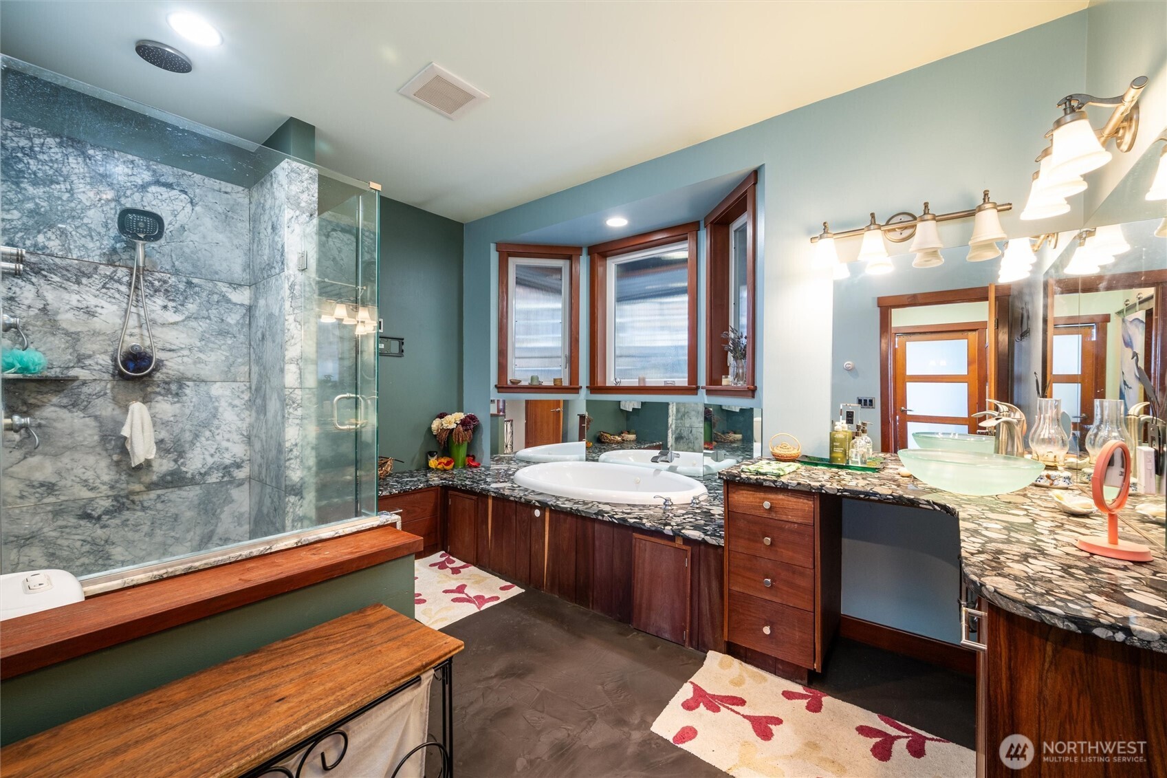 1822 Seacrest Drive Lummi Island WA 98262