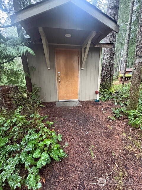 1021 N Potlatch Hoodsport WA 98548