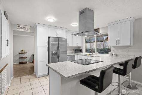 3907 SW 328th Street Federal Way WA 98023