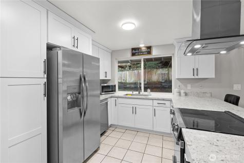 3907 SW 328th Street Federal Way WA 98023