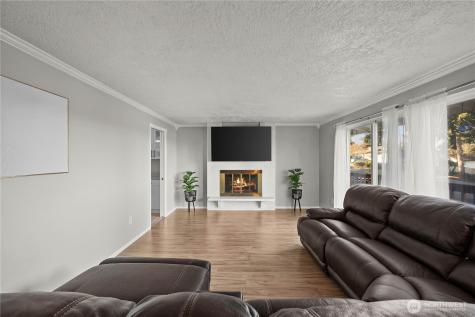3907 SW 328th Street Federal Way WA 98023