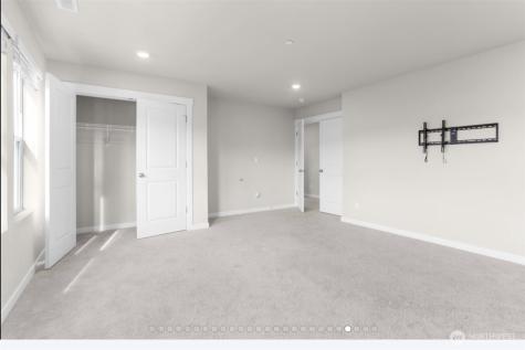 18823 111th Avenue E Puyallup WA 98374
