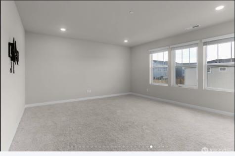 18823 111th Avenue E Puyallup WA 98374