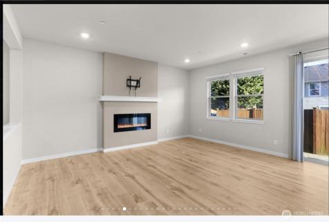 18823 111th Avenue E Puyallup WA 98374